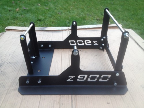Kawasaki z900 engine stand - engine,