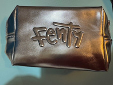 Fenty make bag cosmetic - up,