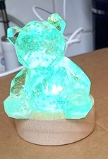 Bear colour changing Night