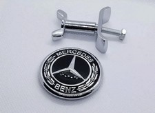 45mm Black Bonnet Badge Hood