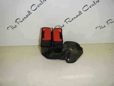 Renault Clio MK2 1998-2006 Drivers Rear OSR Buckle Clip Seatbelt Anchor RED RED