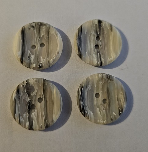 Horn effect hole buttons - horn,