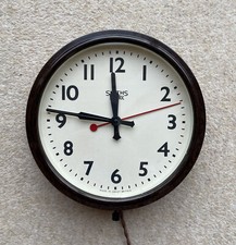 SMITHS SECTRIC BAKELITE WALL CLOCK (9" DIAL) 1950's