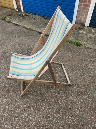 Vintage wooden deck chair fold - wooden,