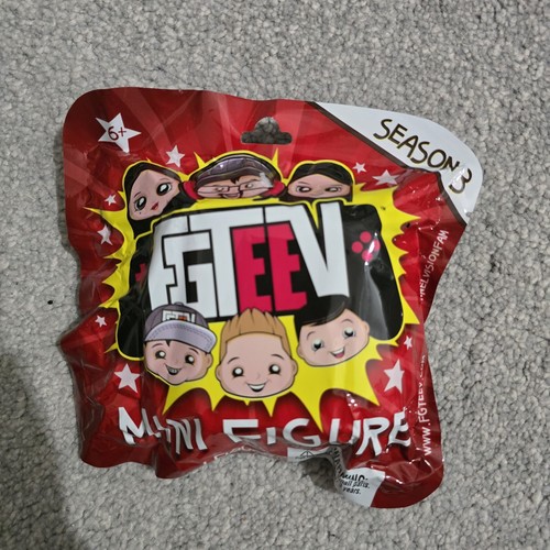 Fgteev season mini figures - 3,