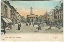 HIGH STREET AND FOUNTAIN, ELGIN - Moray Postcard (P2365)