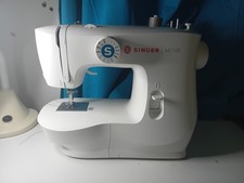 SINGER M2105 Lightweight Portable Sewing Machine Working