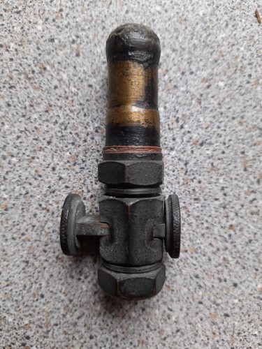 Ww2 era original stirrup pump - ww2,