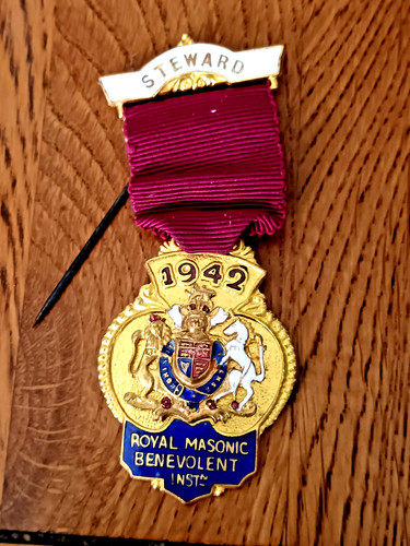 1942 enamelled royal masonic - 1942,