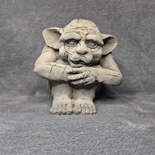 Vintage 1995 Concrete Sitting