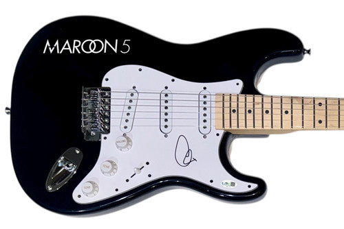 Adam levine maroon signed - adam,