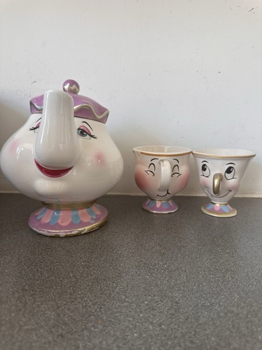 Disney beauty and the - beauty,