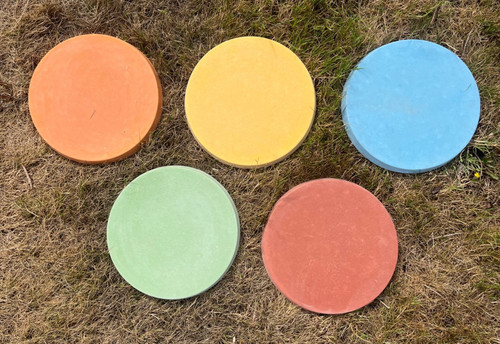 Five circular stepping - , stones