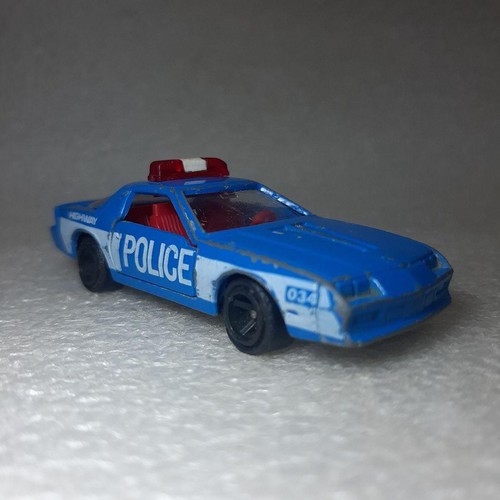 Tomica 114 chevrolet - 114,
