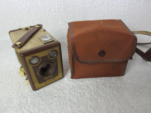 Vintage kodak brownie six - vintage, six-20