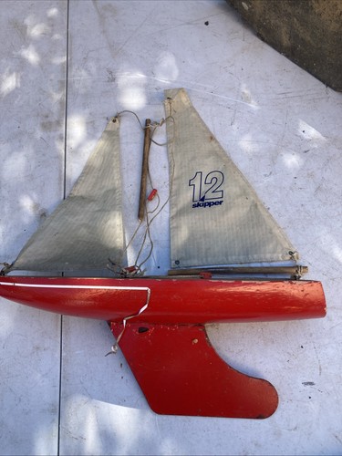 Vintage skipper pond yacht - vintage,