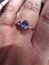 AA Tanzanite 0.75ct & Pink