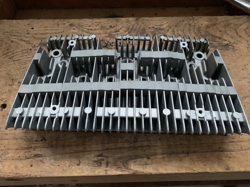 Suzuki 380 cylinder head - 380,