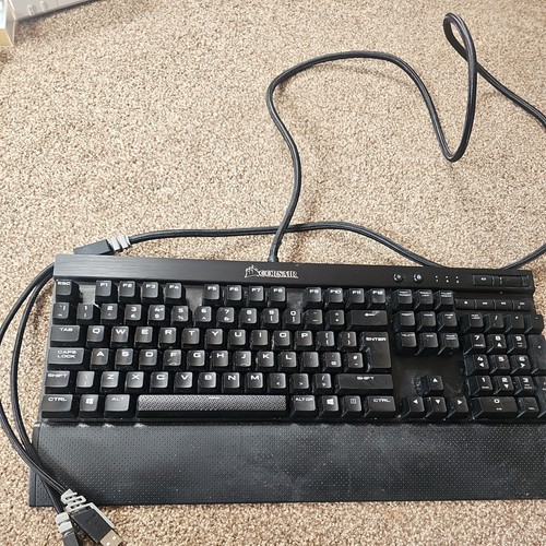 Corsair k70 lux rgb mechanical - corsair,
