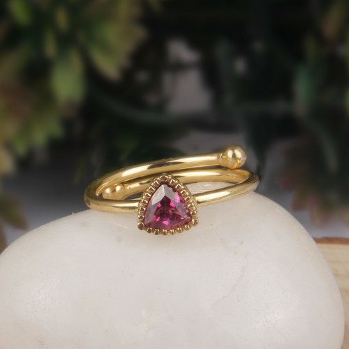Pink topaz gemstone - gemstone, gold