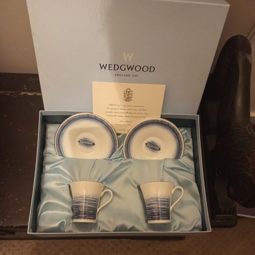 Wedgewood commemorative set - wedgewood,