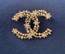 Chanel CC Brooch