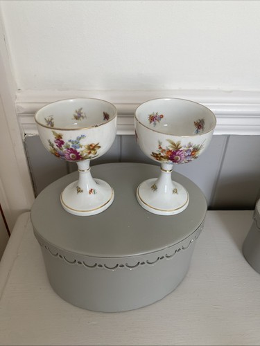 Pair pretty floral antique - pair, of