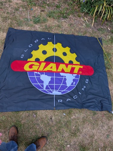 Giant bikes racing banner flag - racing,