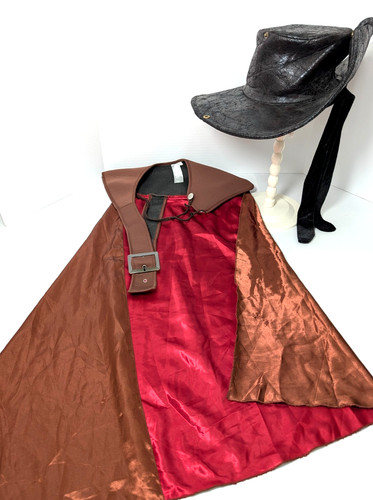 Musketeer cavalier cape hat - musketeer,