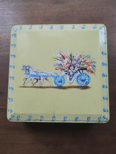 Vintage huntley and palmer - vintage,