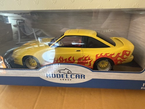 Opel manta mattig yellow - b,