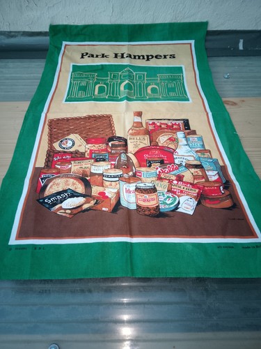 Vintage 1970s park hampers - vintage,