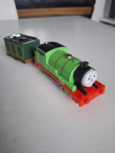 Thomas trackmaster percy - thomas,
