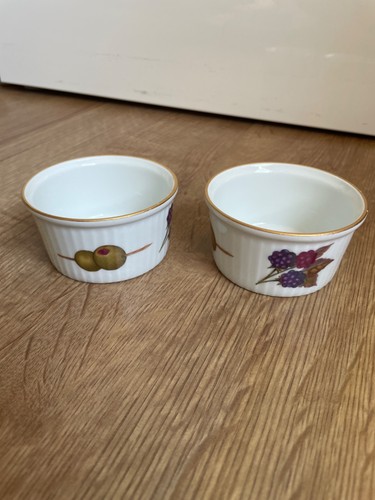 Pair vintage royal - pair,