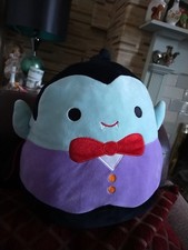 Squishmellow Vince the Vampire, halloween squad 2020  14" Approx 