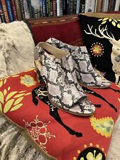Open Toe Faux Snakeskin Shoes Size 7 By Clarks - Cushion Plus Xmas Gift