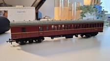 Bachmann 34-630 Mk1 Suburban 2nd Brake Coach BR Maroon OO Gauge W43105