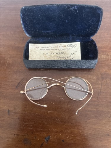 Vintage pair - vintage, of
