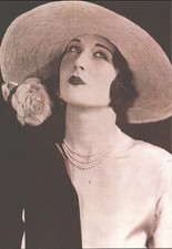 1925 London Fashion Woman