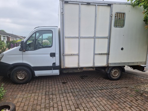 Horsebox automatic ton - horsebox,