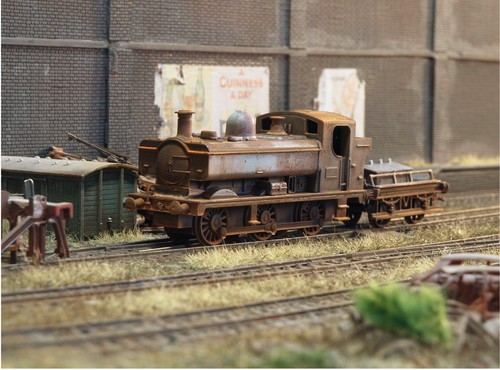 Scrapyard locomotive oo - locomotive,