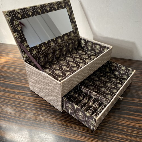 Jewellery box fabric covered - jewellery,