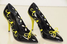 $895 NEW OSCAR De La RENTA  Black Lime yellow  patent leather Bow PUMPS shoes 37