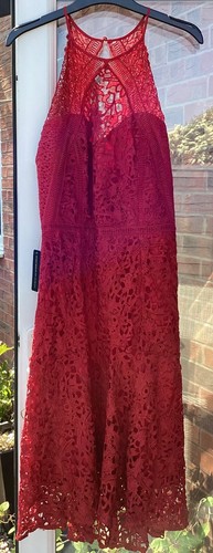 Bnwt lipsy vip - bnwt, berry