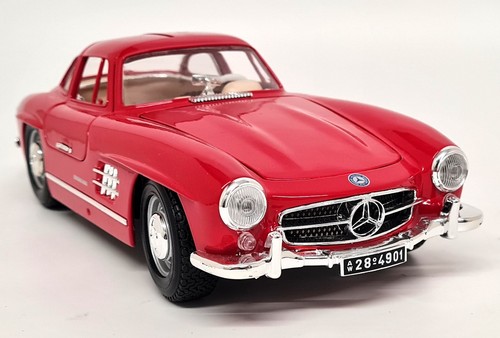 Burago mercedes benz - 1/18,
