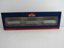 BACHMANN - SET OF 3 CHINA CLAY