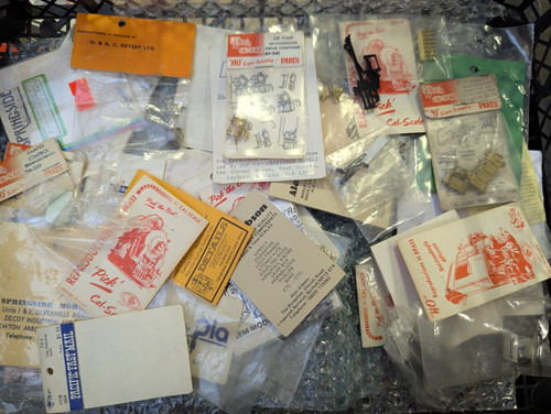 Gauge job lot - /,