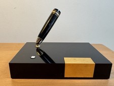 =Pre-owned= Montblanc Meisterstuck 149 Fountain Pen Desk Stand