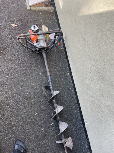 Petrol post hole digger - digger, earth