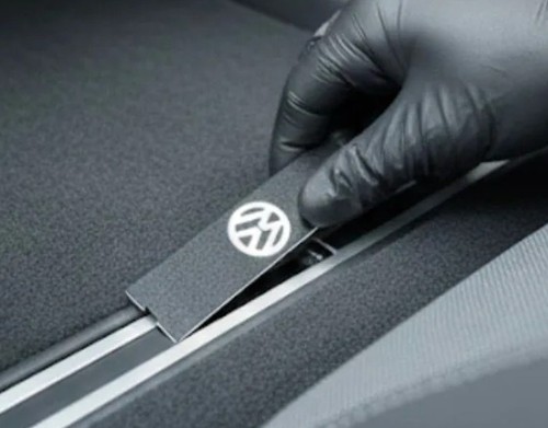 1 seat anchor trim - t5/t6/t6.1,